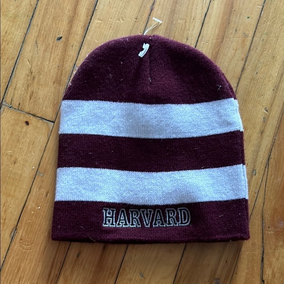 Harvard toque - Picture 1 of 2